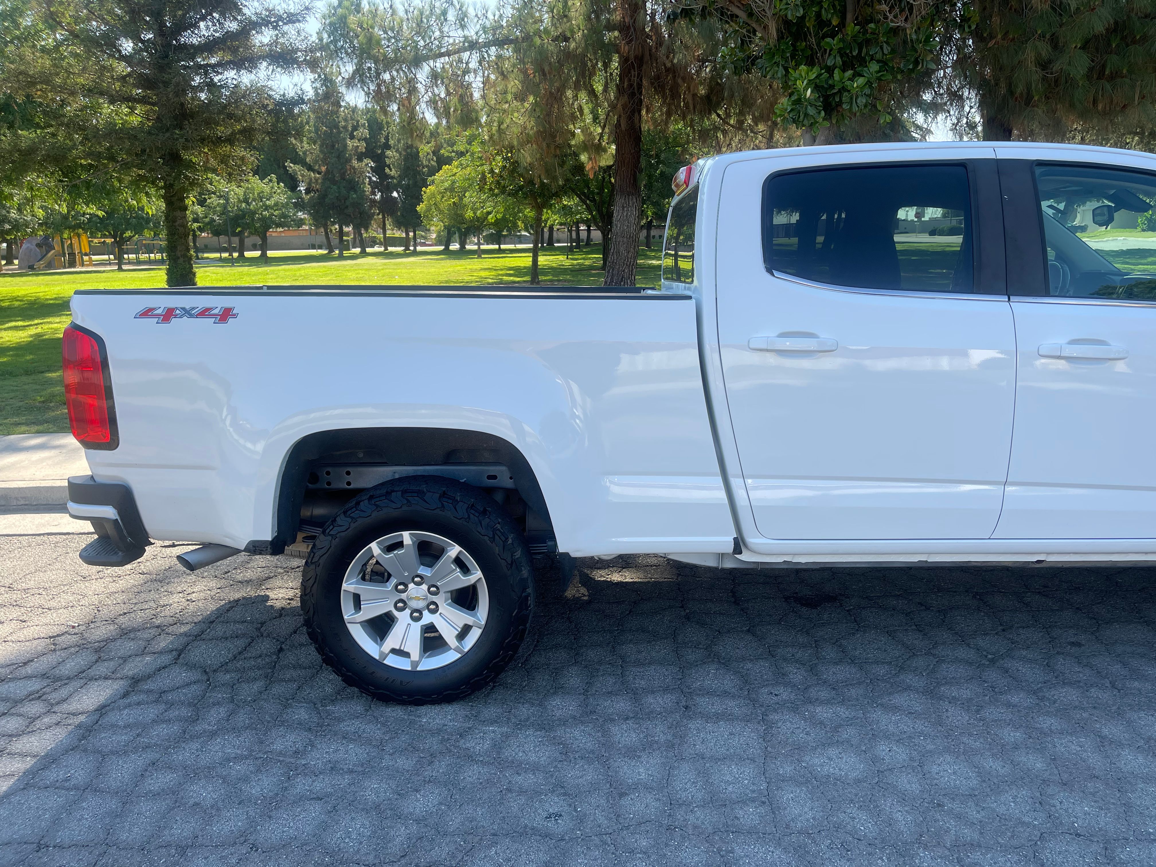 N / A, 2020 CHEVROLET COLORADO CREW CAB Image 6
