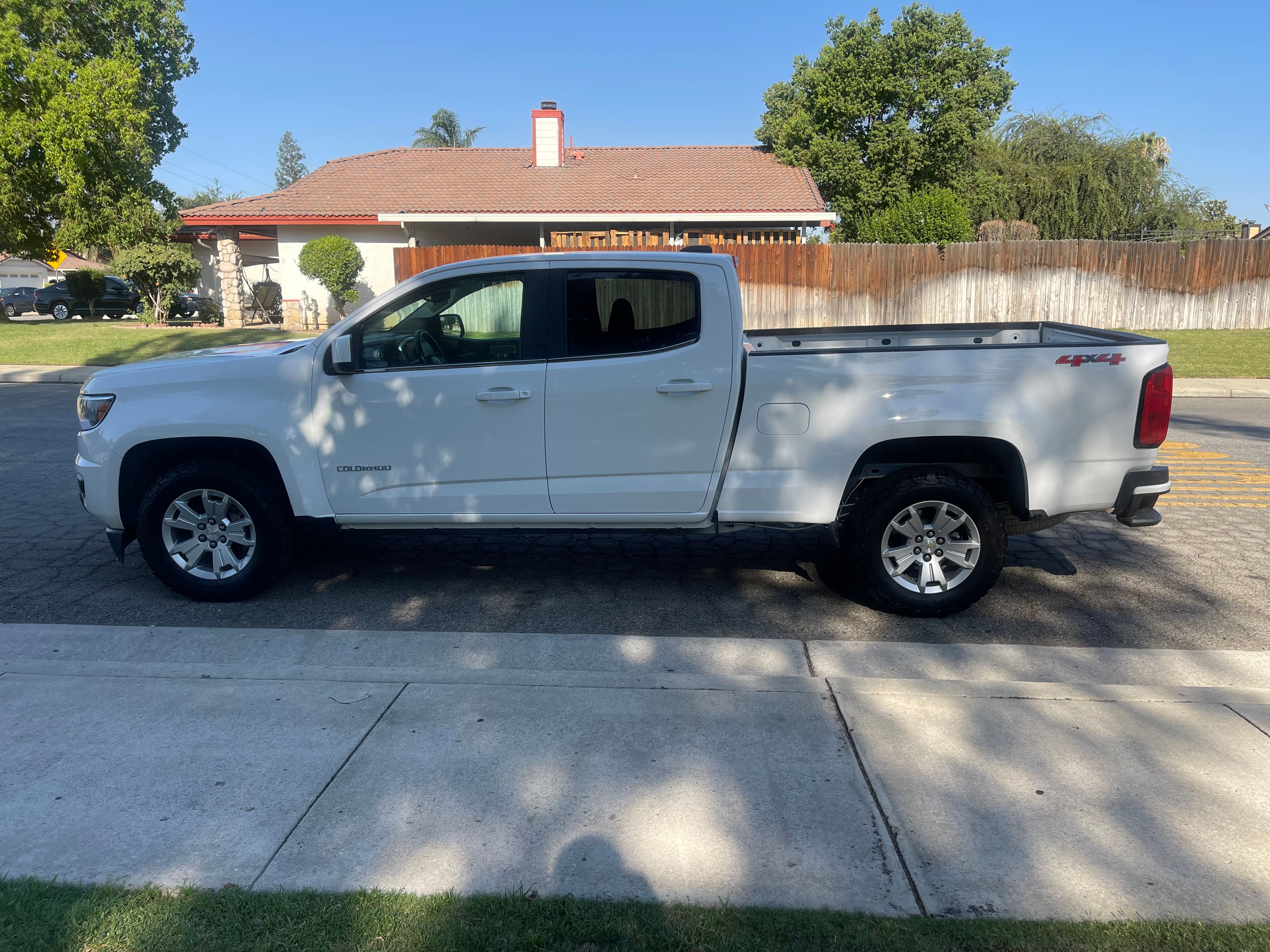 N / A, 2020 CHEVROLET COLORADO CREW CAB Image 10