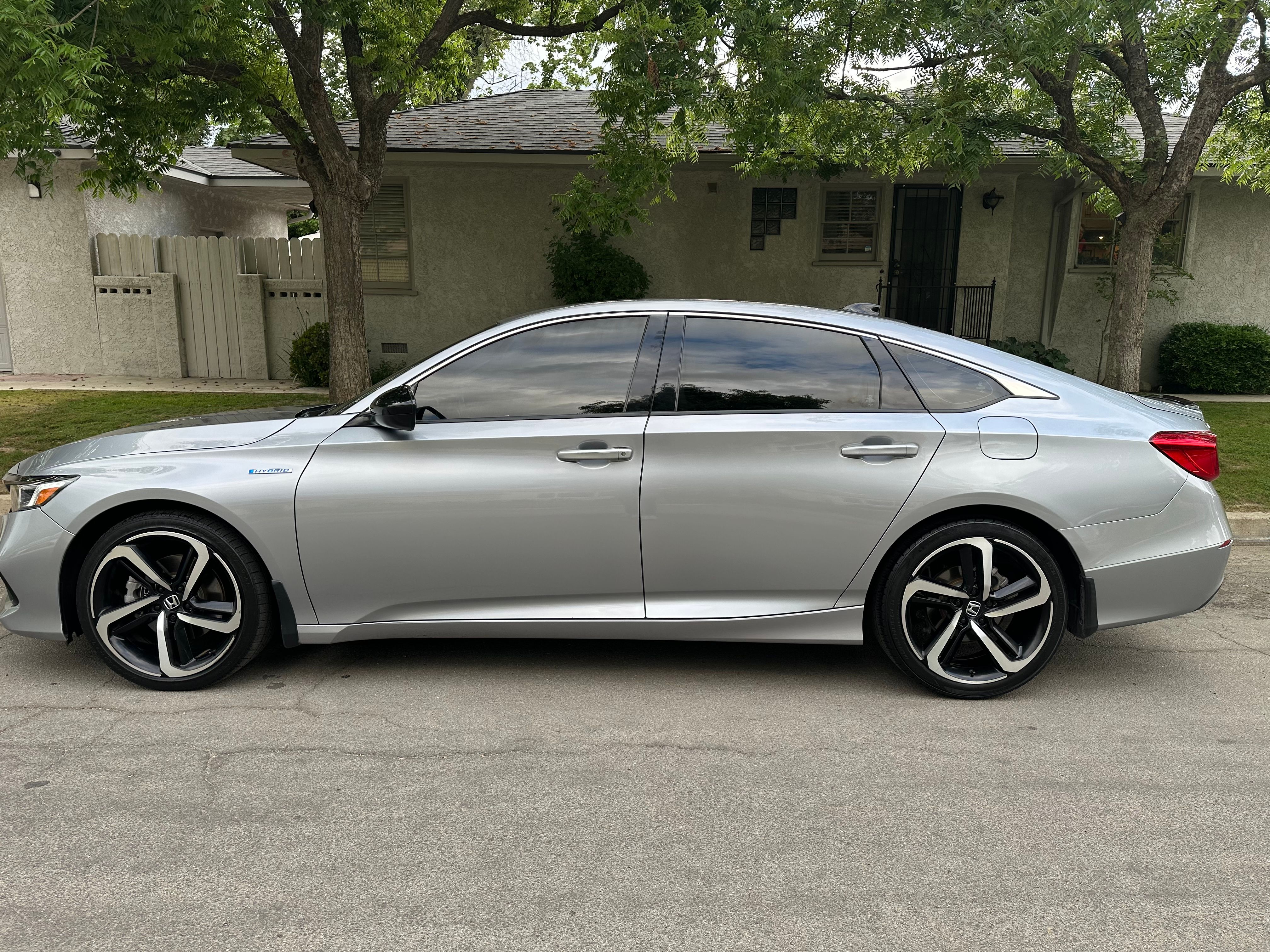 2022 HONDA ACCORD HYBRID Image 13