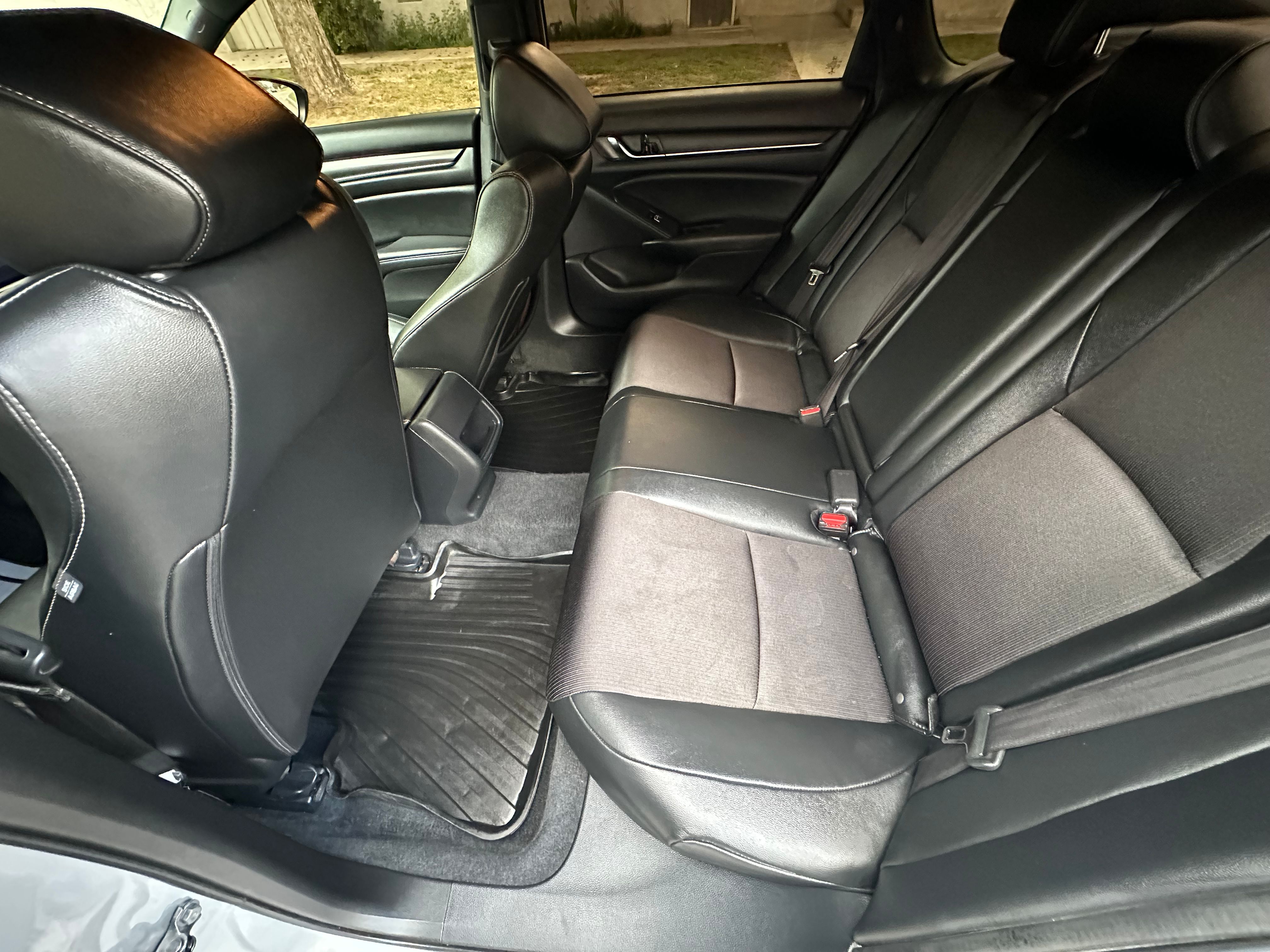 2022 HONDA ACCORD HYBRID Image 35
