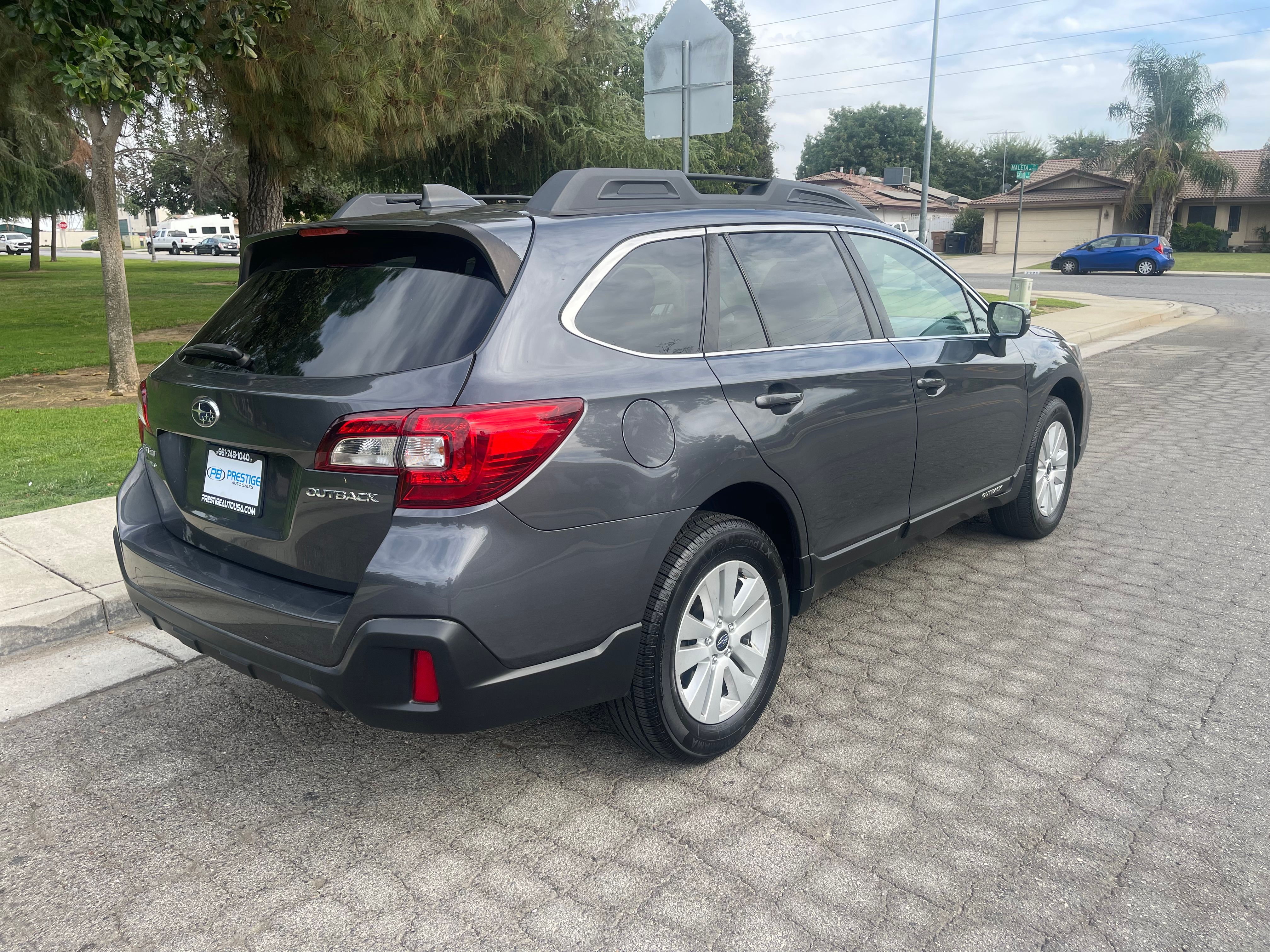 N / A, 2018 SUBARU OUTBACK Image 2