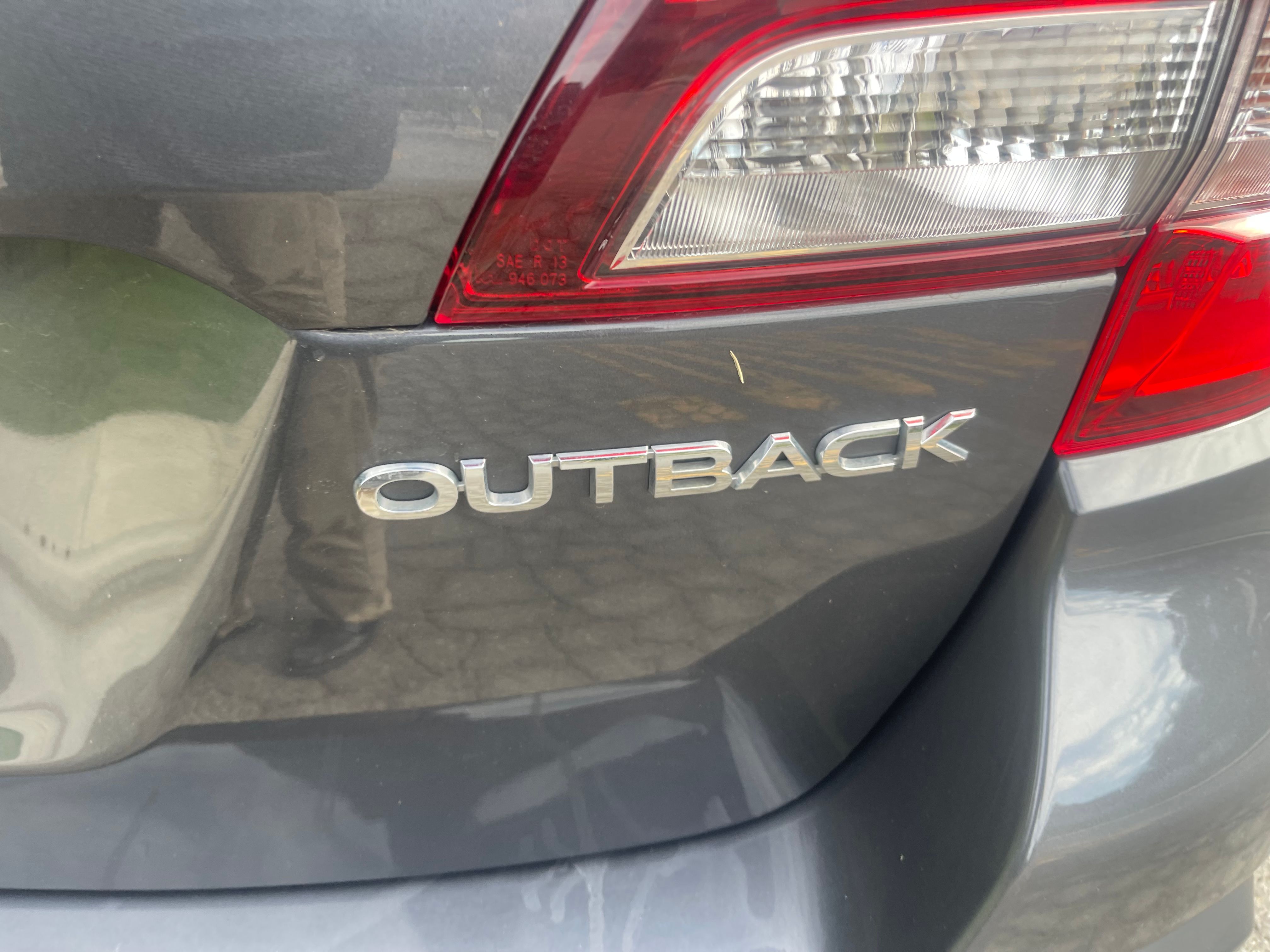 N / A, 2018 SUBARU OUTBACK Image 19