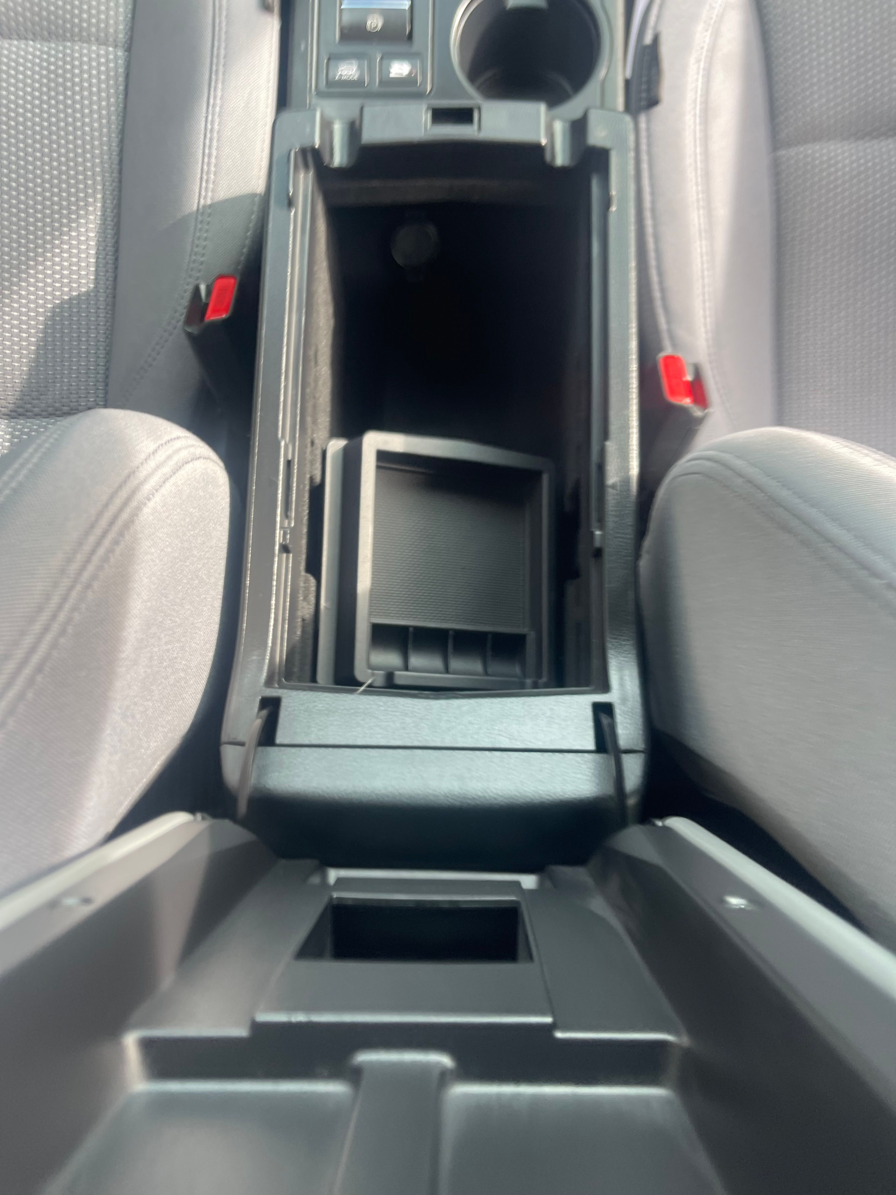N / A, 2018 SUBARU OUTBACK Image 38