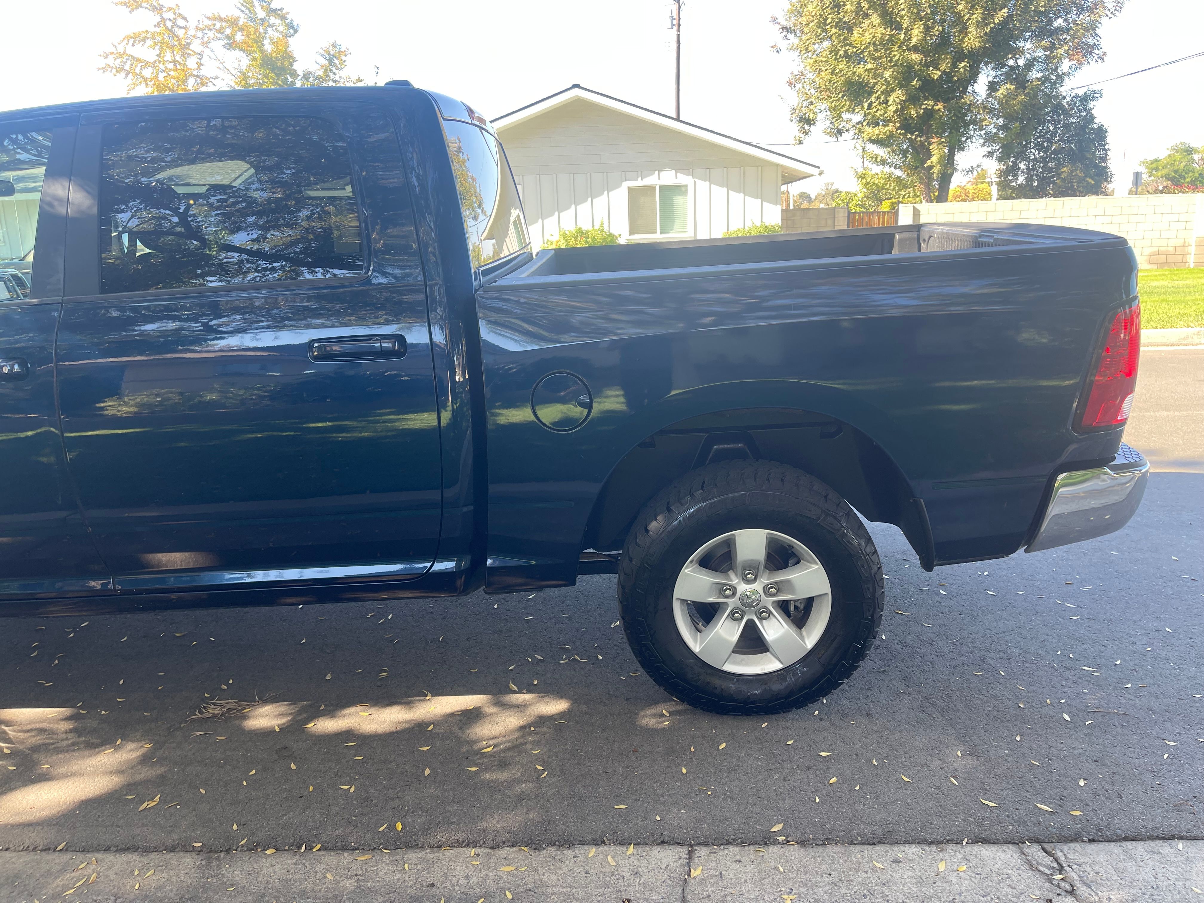 N / A, 2021 RAM 1500 CLASSIC CREW CAB Image 8