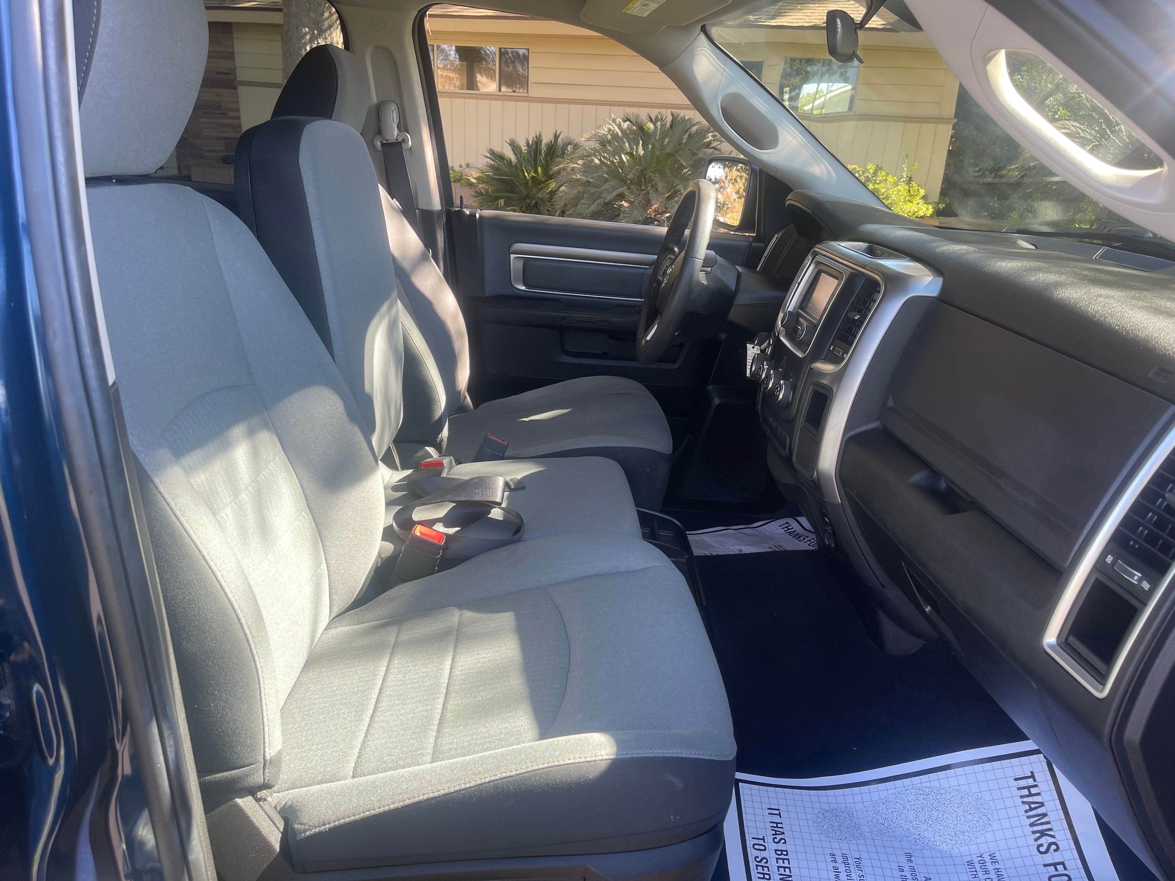N / A, 2021 RAM 1500 CLASSIC CREW CAB Thumnail Image 30