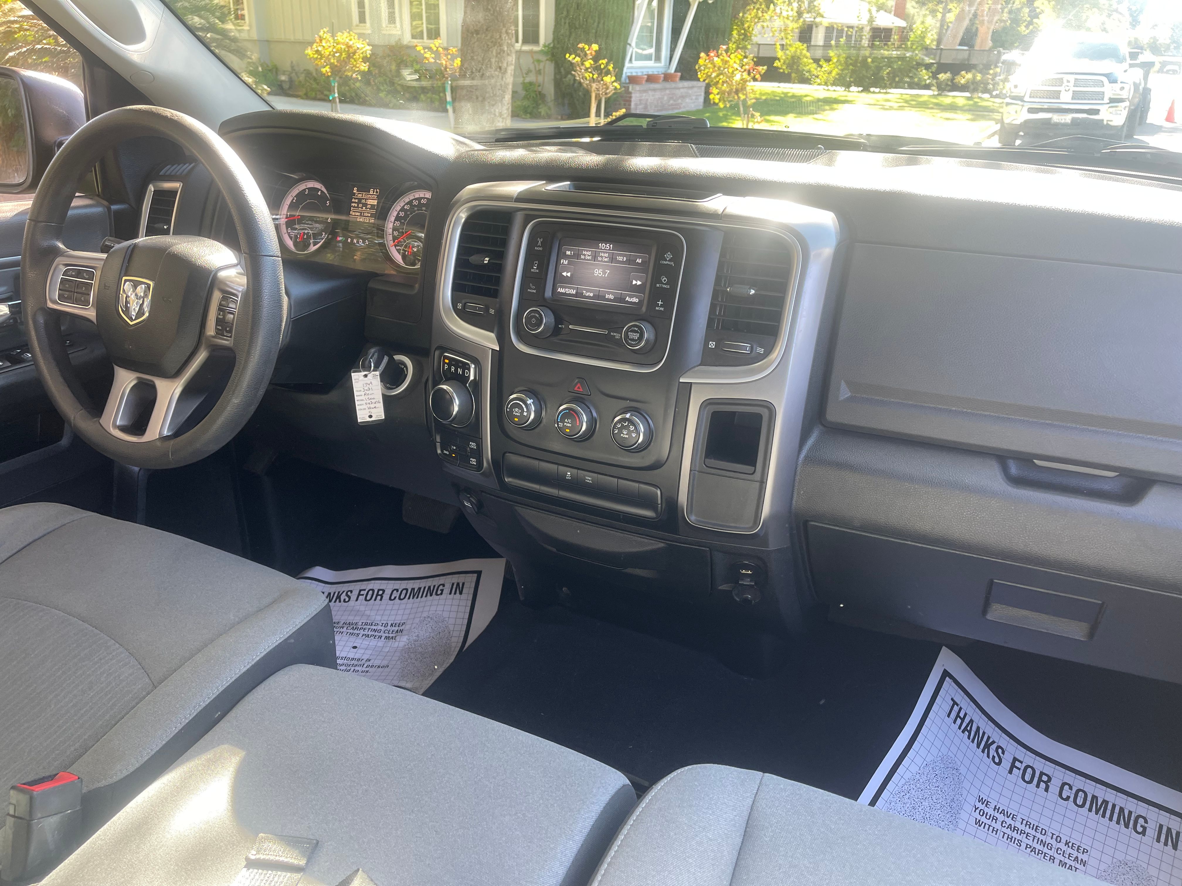 N / A, 2021 RAM 1500 CLASSIC CREW CAB Thumnail Image 39