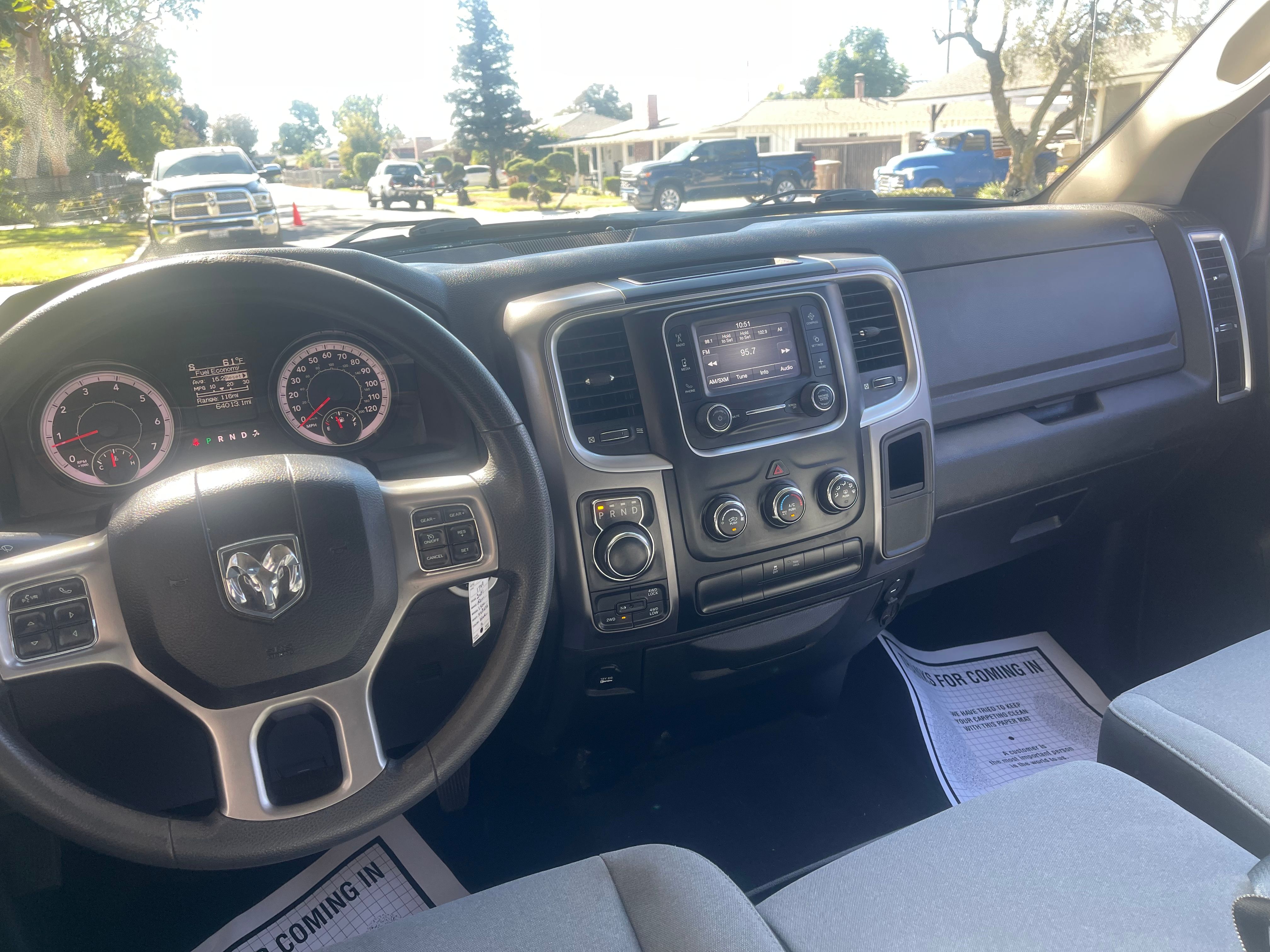 N / A, 2021 RAM 1500 CLASSIC CREW CAB Thumnail Image 42