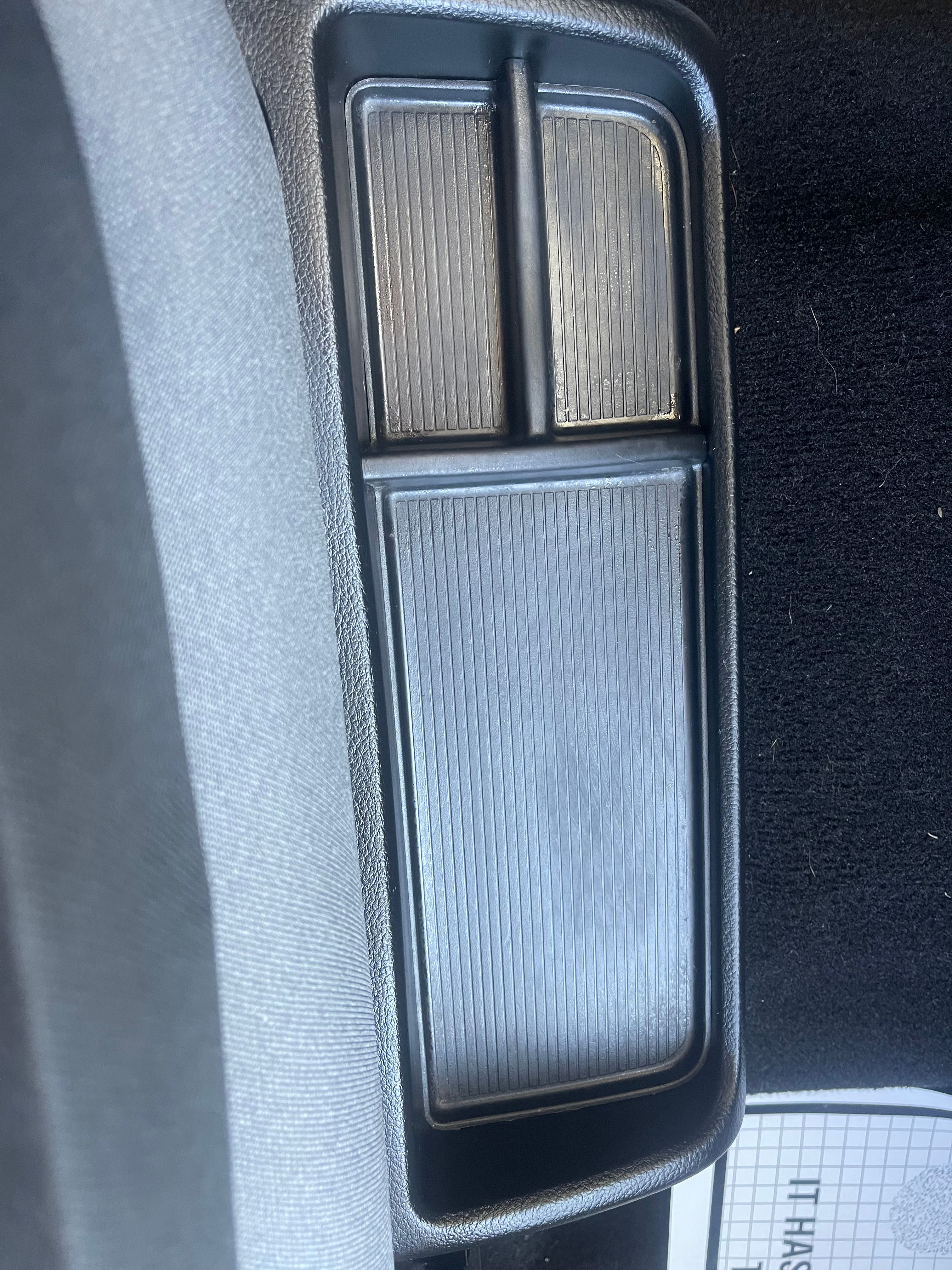 N / A, 2021 RAM 1500 CLASSIC CREW CAB Thumnail Image 49