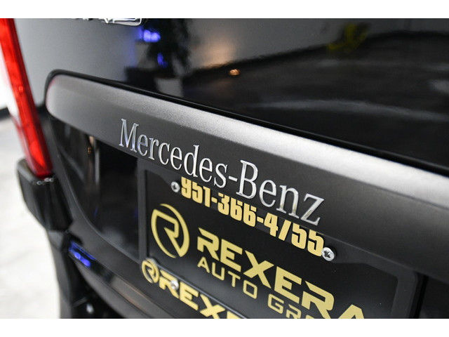 BLACK, 2017 MERCEDES-BENZ MINI-VAN Thumnail Image 13