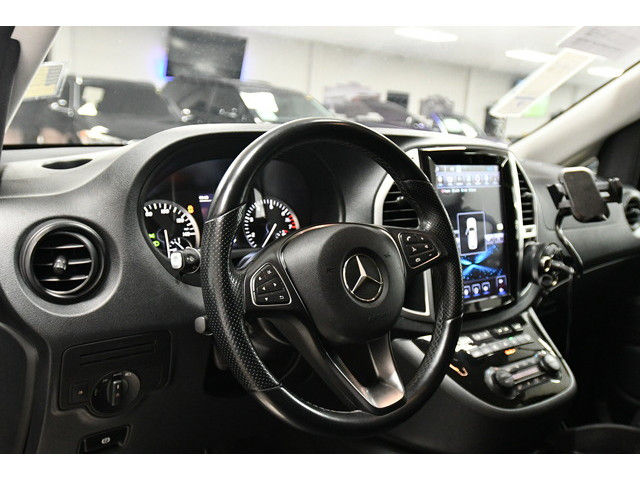 BLACK, 2017 MERCEDES-BENZ MINI-VAN Thumnail Image 23