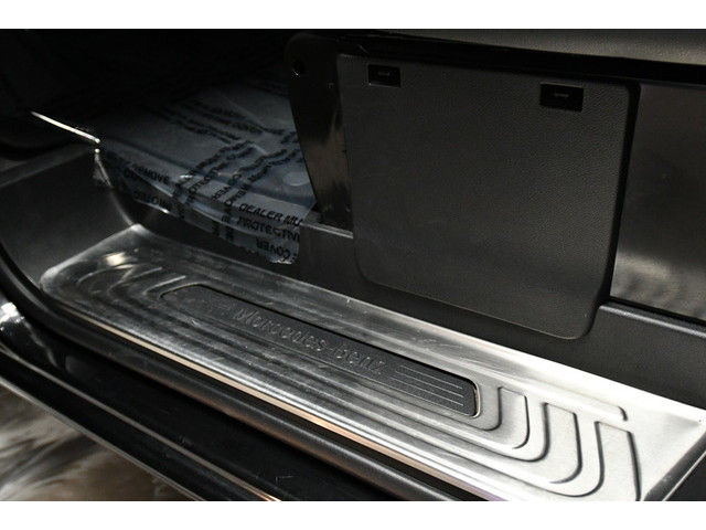 BLACK, 2017 MERCEDES-BENZ MINI-VAN Thumnail Image 25