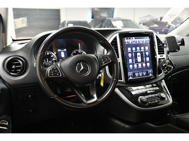 BLACK, 2017 MERCEDES-BENZ MINI-VAN Thumnail Image 43
