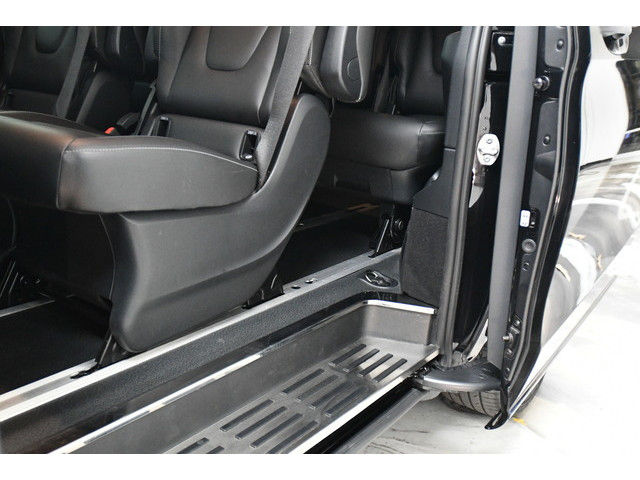 BLACK, 2017 MERCEDES-BENZ MINI-VAN Thumnail Image 46