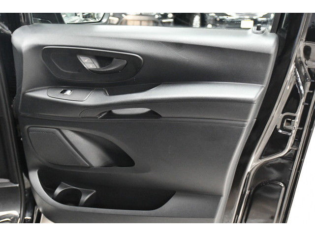BLACK, 2017 MERCEDES-BENZ MINI-VAN Thumnail Image 84