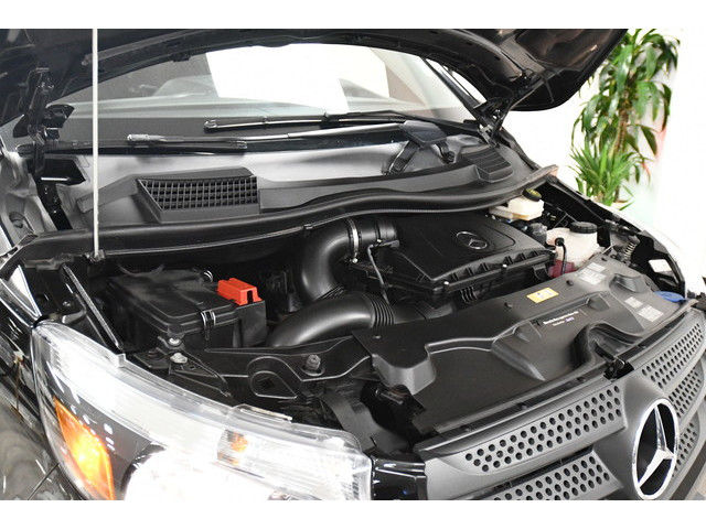 BLACK, 2017 MERCEDES-BENZ MINI-VAN Thumnail Image 90
