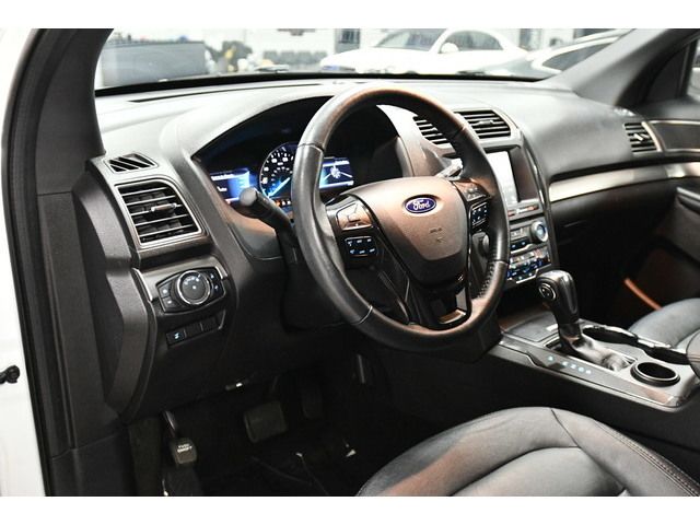 WHITE, 2018 FORD EXPLORER Thumnail Image 30