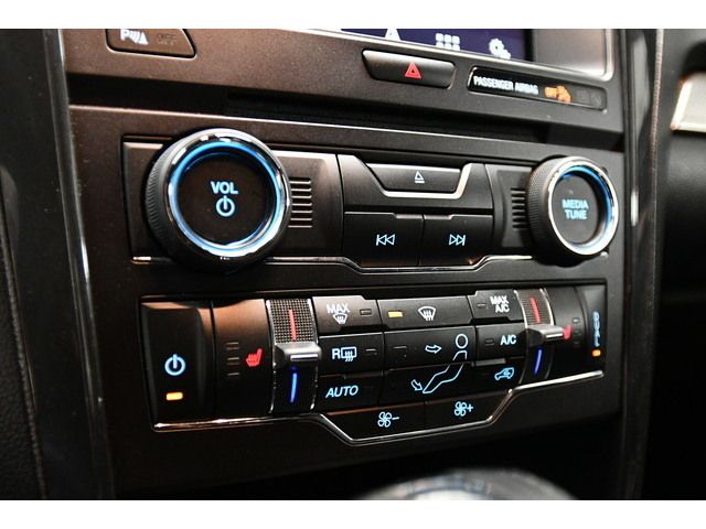 WHITE, 2018 FORD EXPLORER Thumnail Image 33
