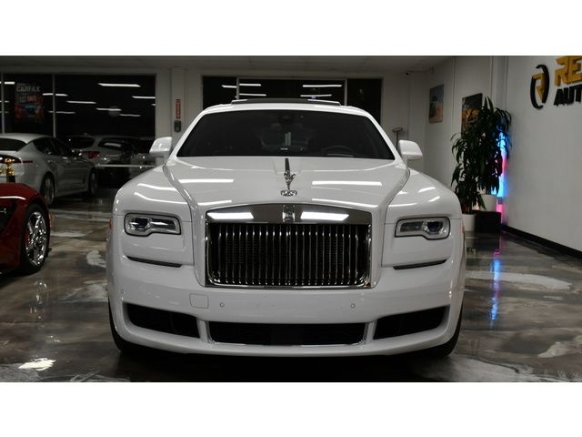 WHITE, 2020 ROLLS-ROYCE GHOST SERIES II Thumnail Image 2