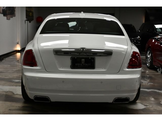 WHITE, 2020 ROLLS-ROYCE GHOST SERIES II Thumnail Image 5