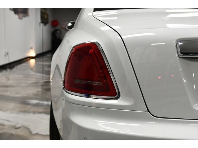 WHITE, 2020 ROLLS-ROYCE GHOST SERIES II Thumnail Image 9