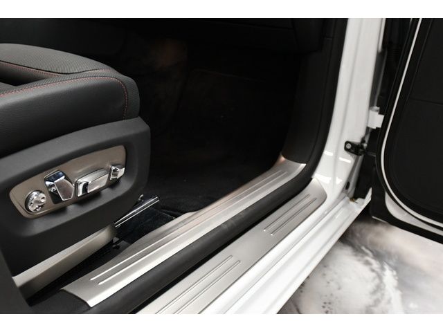 WHITE, 2020 ROLLS-ROYCE GHOST SERIES II Thumnail Image 95