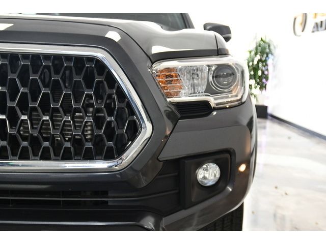 GRAY, 2019 TOYOTA TACOMA Thumnail Image 12