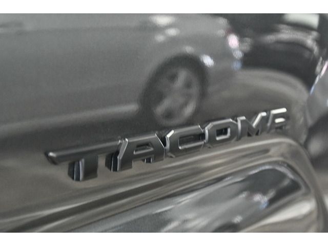 GRAY, 2019 TOYOTA TACOMA Thumnail Image 24