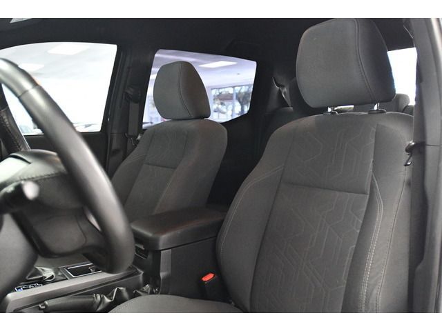 GRAY, 2019 TOYOTA TACOMA Thumnail Image 32