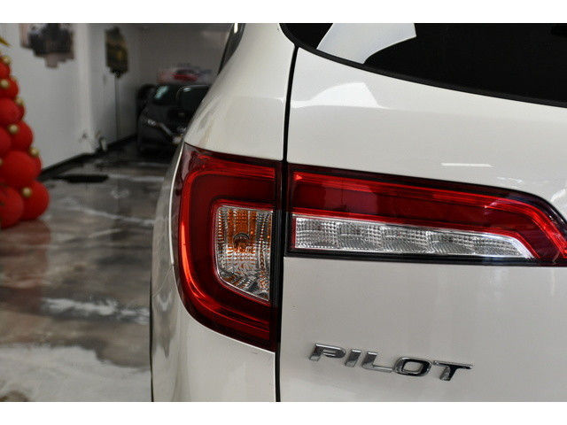 WHITE, 2019 HONDA PILOT Thumnail Image 14