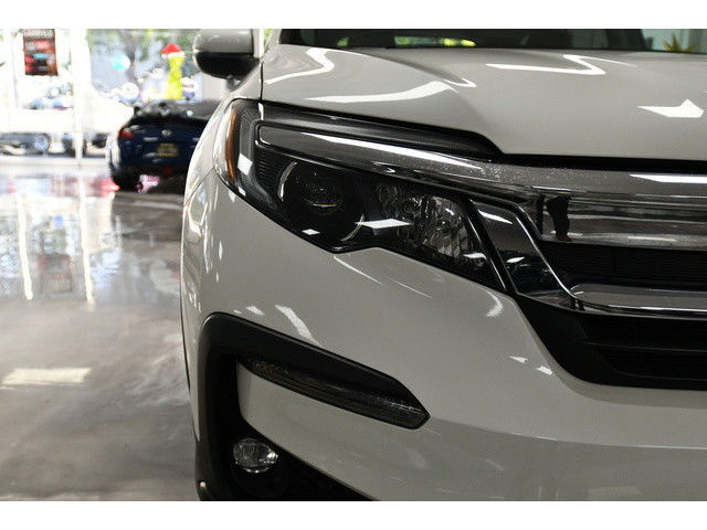 WHITE, 2019 HONDA PILOT Thumnail Image 16
