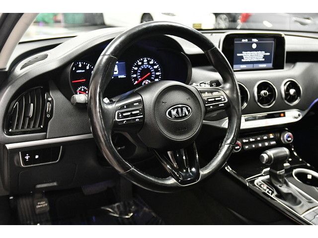 SILVER, 2018 KIA STINGER Thumnail Image 30