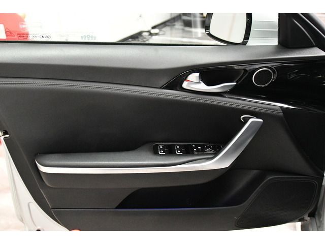 SILVER, 2018 KIA STINGER Thumnail Image 45