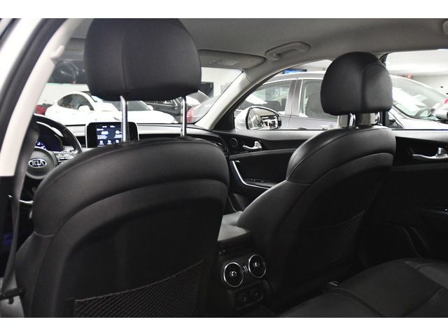 SILVER, 2018 KIA STINGER Thumnail Image 49
