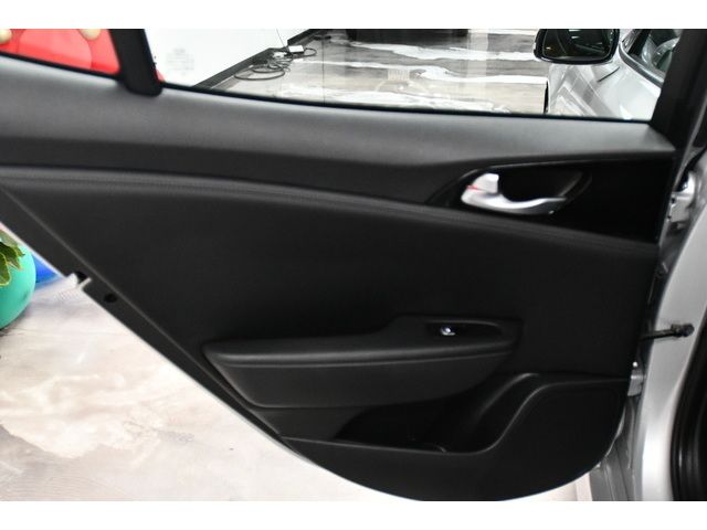 SILVER, 2018 KIA STINGER Thumnail Image 51