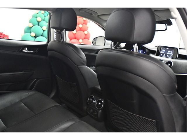 SILVER, 2018 KIA STINGER Thumnail Image 54
