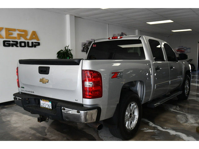 SILVER, 2010 CHEVROLET SILVERADO 1500 CREW CAB Thumnail Image 4
