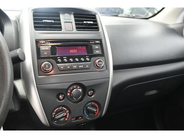 GRAY, 2018 NISSAN VERSA Thumnail Image 27