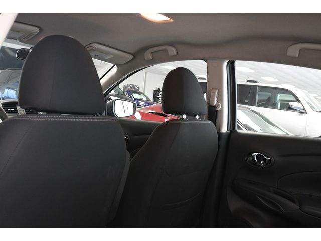 GRAY, 2018 NISSAN VERSA Thumnail Image 33