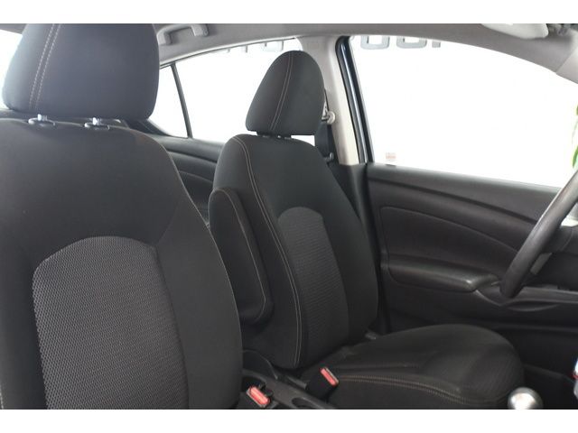 GRAY, 2018 NISSAN VERSA Thumnail Image 41