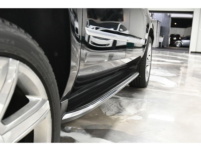 BLACK, 2018 CADILLAC ESCALADE Thumnail Image 22