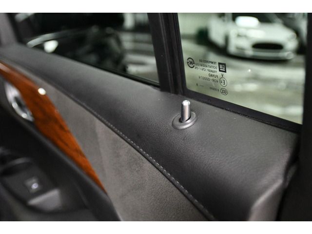 BLACK, 2018 CADILLAC ESCALADE Thumnail Image 96