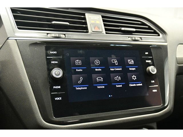 BLACK, 2018 VOLKSWAGEN TIGUAN Thumnail Image 35