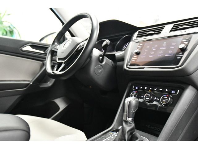 BLACK, 2018 VOLKSWAGEN TIGUAN Thumnail Image 60