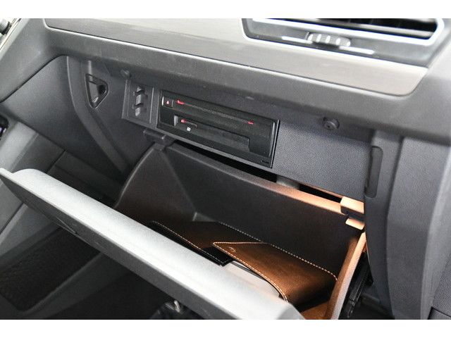 BLACK, 2018 VOLKSWAGEN TIGUAN Thumnail Image 68