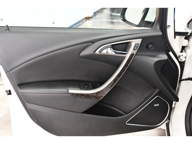WHITE, 2016 BUICK VERANO Thumnail Image 46