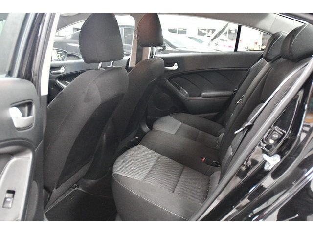 WHITE, 2017 KIA FORTE Thumnail Image 31