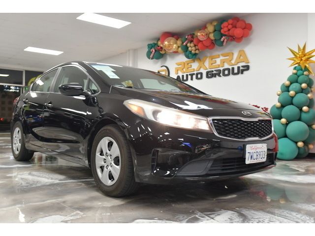 WHITE, 2017 KIA FORTE Thumnail Image 41