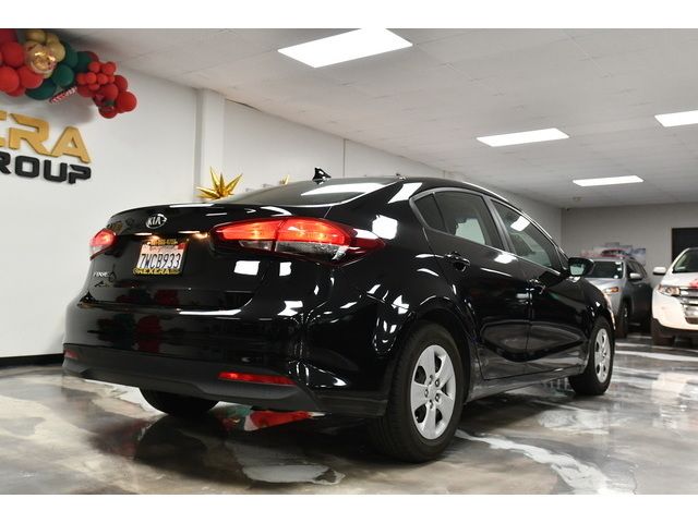 WHITE, 2017 KIA FORTE Thumnail Image 42
