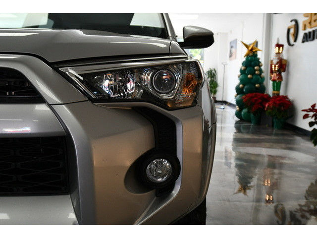 SILVER, 2019 TOYOTA 4RUNNER Thumnail Image 11