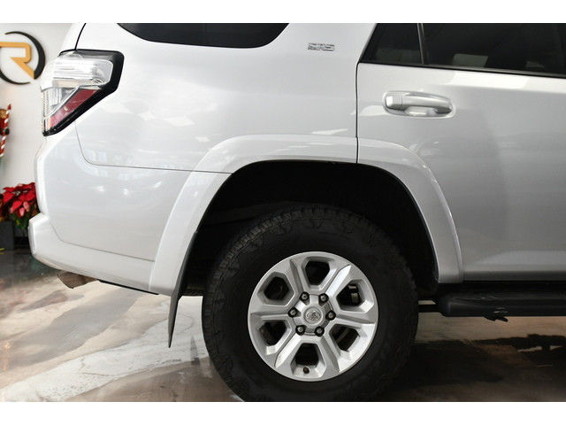 SILVER, 2019 TOYOTA 4RUNNER Thumnail Image 17